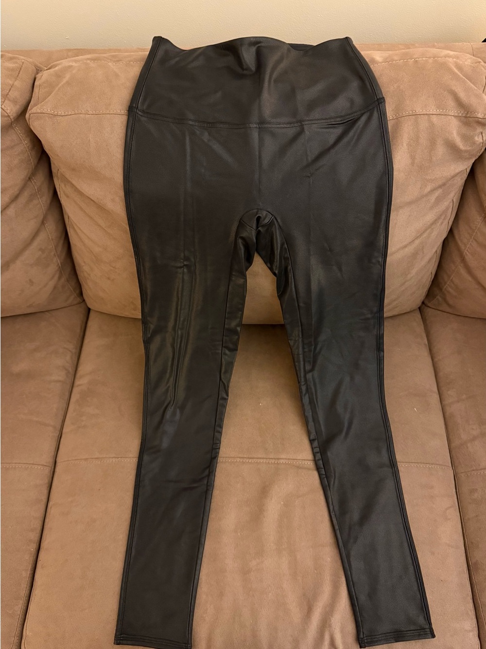 Jane and Bleecker Black Stretch Active Leggings